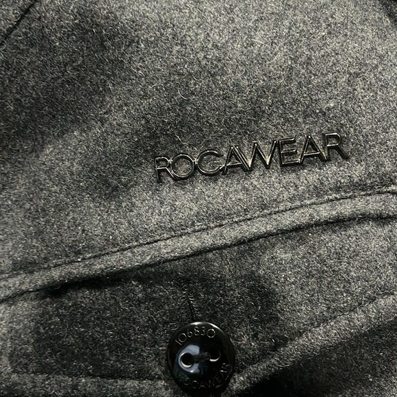 Gently used winter coat for men 100% authentic very warm and fancy - Picture 3 of 11